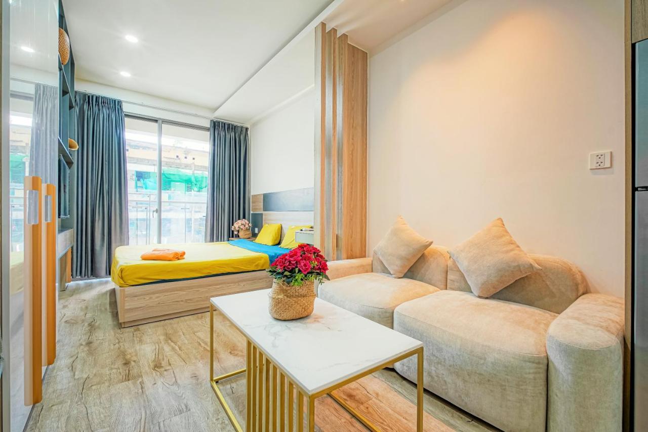Soho Spacious Aparts, Central Location 胡志明市 外观 照片