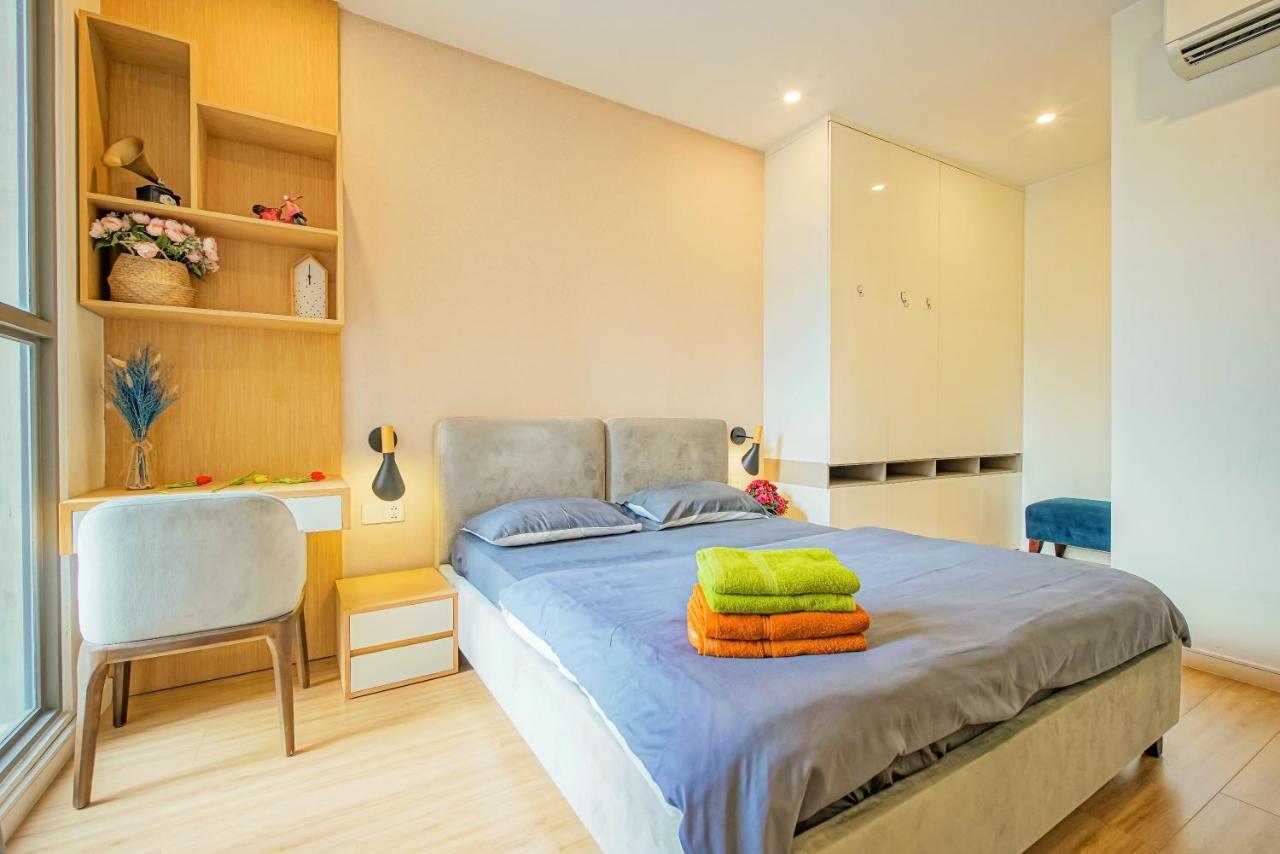 Soho Spacious Aparts, Central Location 胡志明市 外观 照片