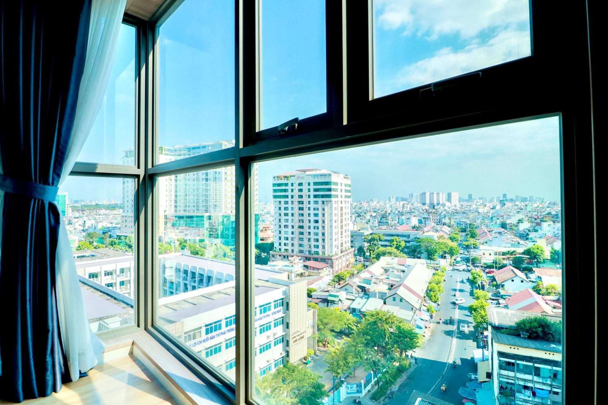 Soho Spacious Aparts, Central Location 胡志明市 外观 照片